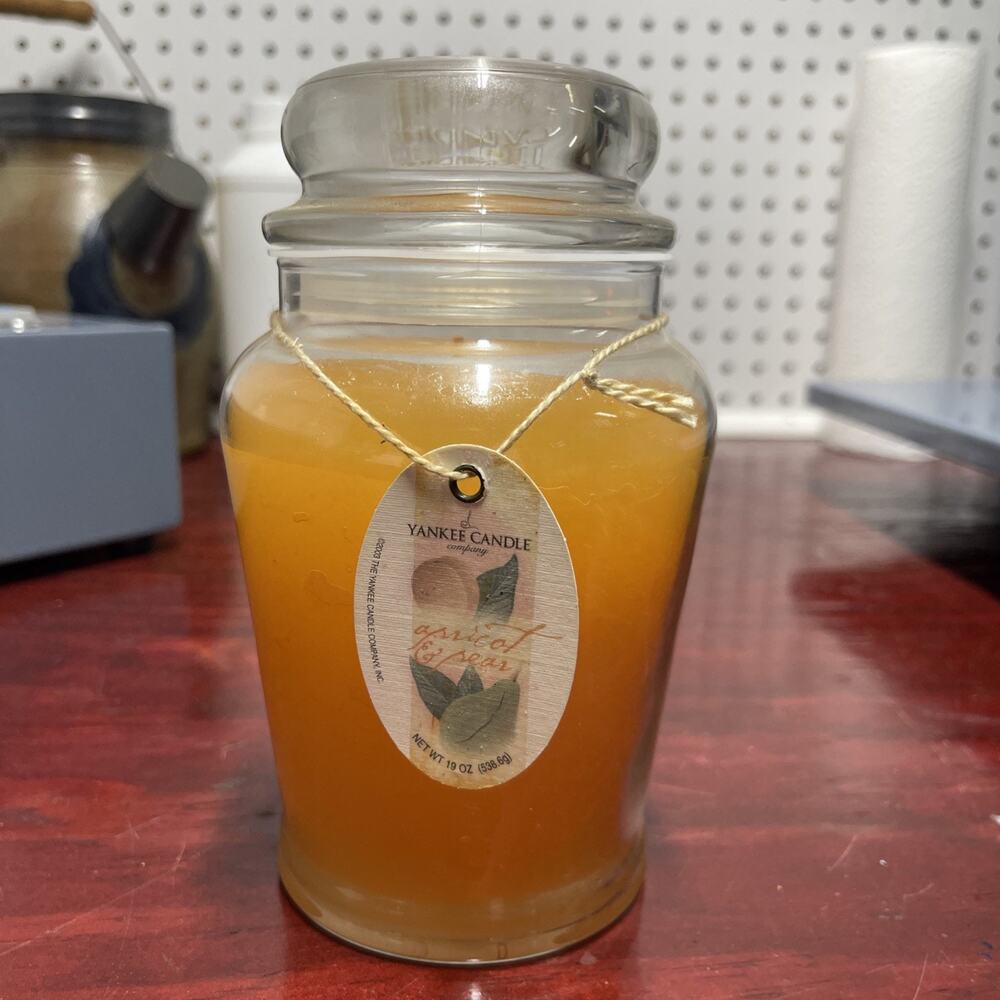 Rare Vintage 2003 Yankee Candle Apricot & Pear 19 Oz Jar NEW